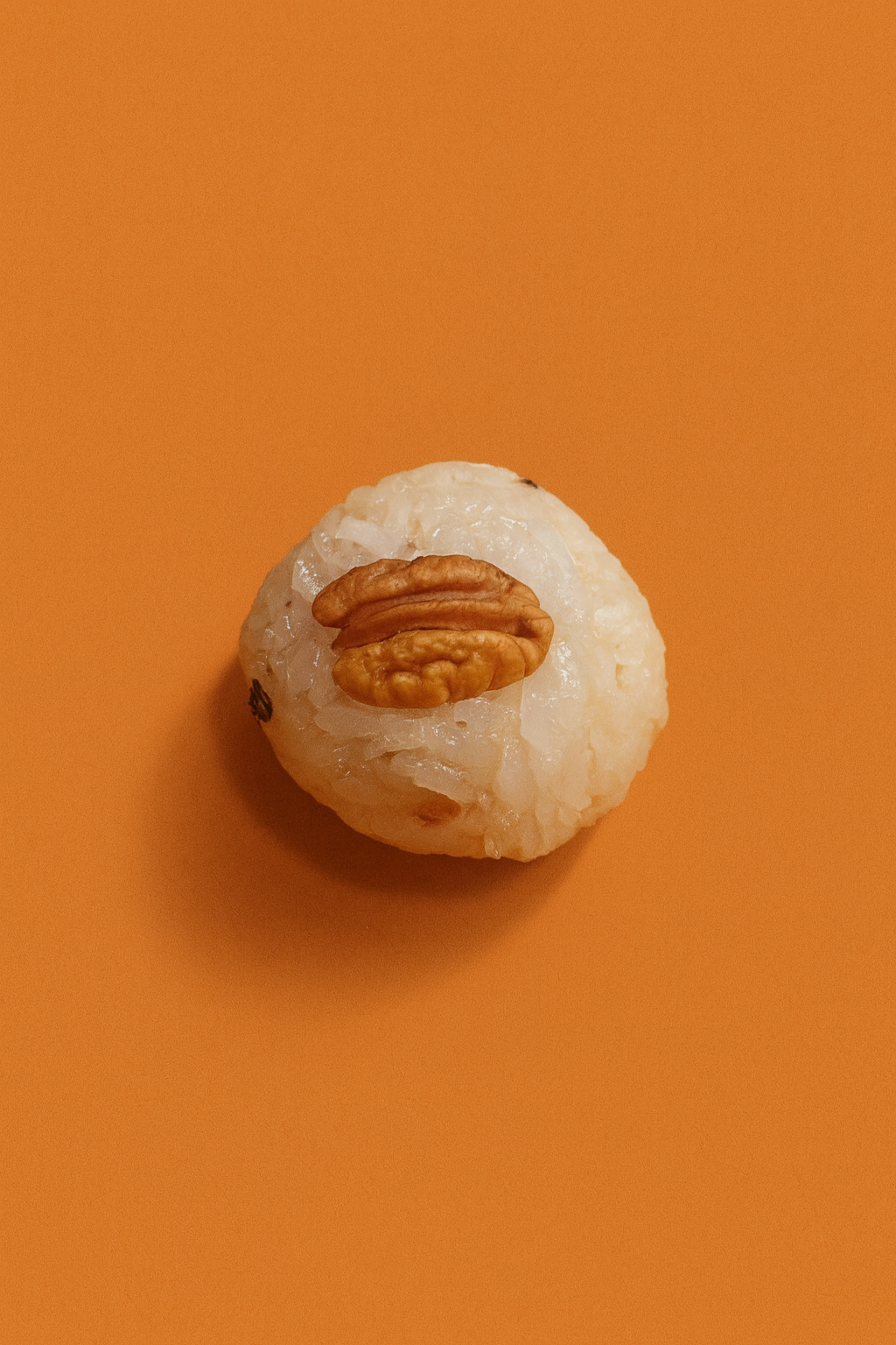 Cocada con nuez y pasas. 🌴🍇